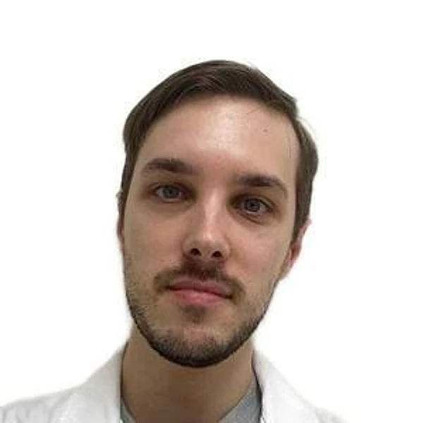 Комолов Иван Сергеевич — Терапевт, Владимир