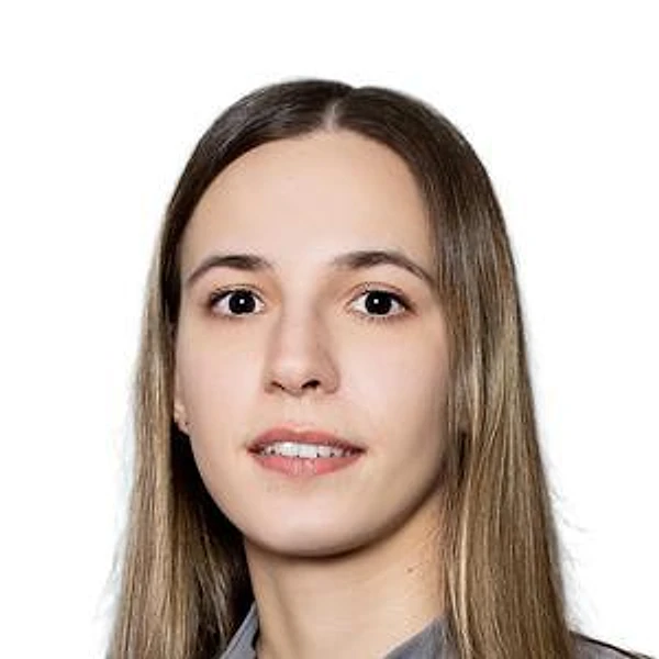 Яблокова Ксения Сергеевна — Стоматолог-хирург, Детский стоматолог-хирург, Стоматолог-имплантолог, Санкт-Петербург