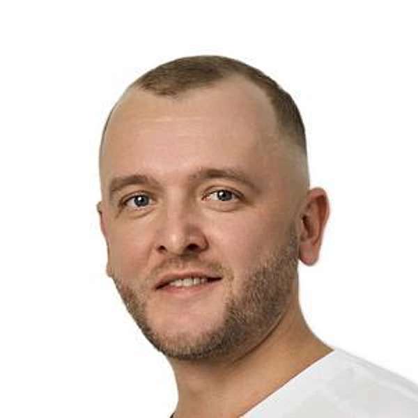Кашинский Антон Витальевич — Хирург, Красноярск