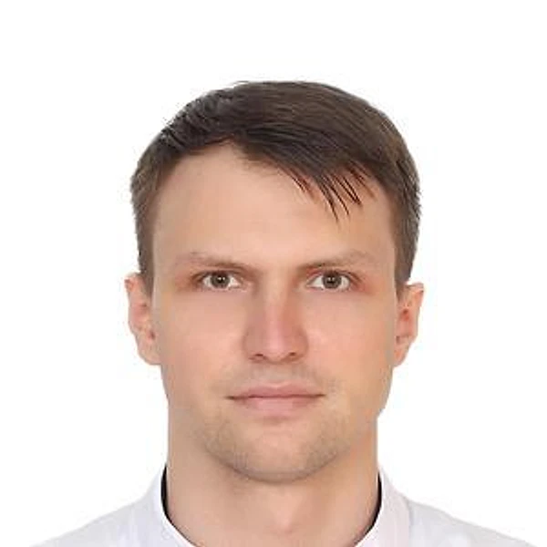 Мирошниченко Вячеслав Олегович — Хирург, Санкт-Петербург
