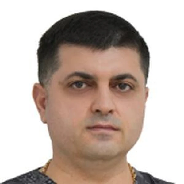 Арутюнян Виген Валерикович — Стоматолог, Стоматолог-имплантолог, Стоматолог-хирург, Краснодар