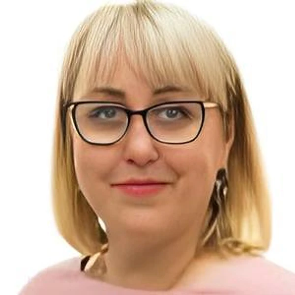 Юнг Наталья Александровна — Стоматолог, Череповец