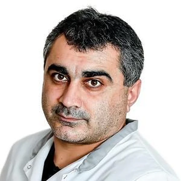 Давоян Гайк Ревикович — Стоматолог, пос. Новоспасское