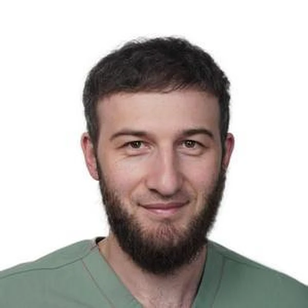 Муртазаалиев Абдула Магомедович — Флеболог, Детский флеболог, Детский хирург, Хирург, Махачкала
