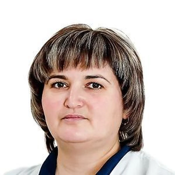 Абсатдарова Алсу Яираровна — Фельдшер, пос. Новоспасское