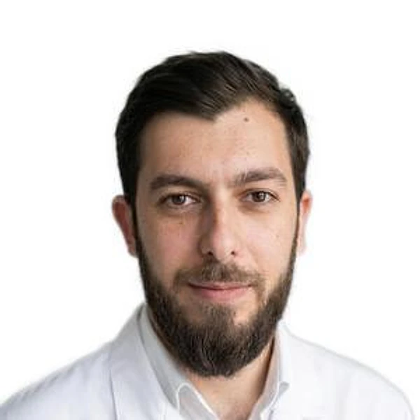 Адамян Мгер Давидович — Акушер, Гинеколог, Петропавловск-Камчатский