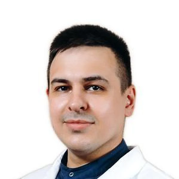 Микулович Максим Владимирович — Офтальмолог (окулист), Кемерово