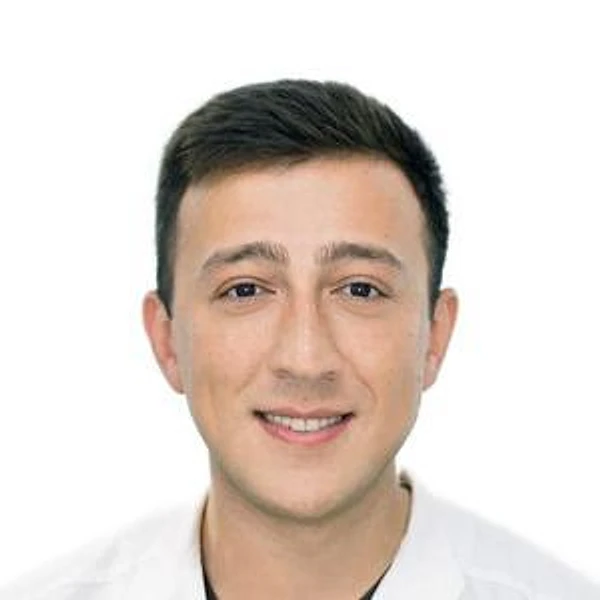 Урунов Мубинхон Манонхонович — Офтальмолог-хирург, Офтальмолог (окулист), Москва