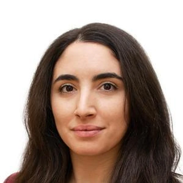 Курбатова Камила Икрамовна — Детский стоматолог, Санкт-Петербург