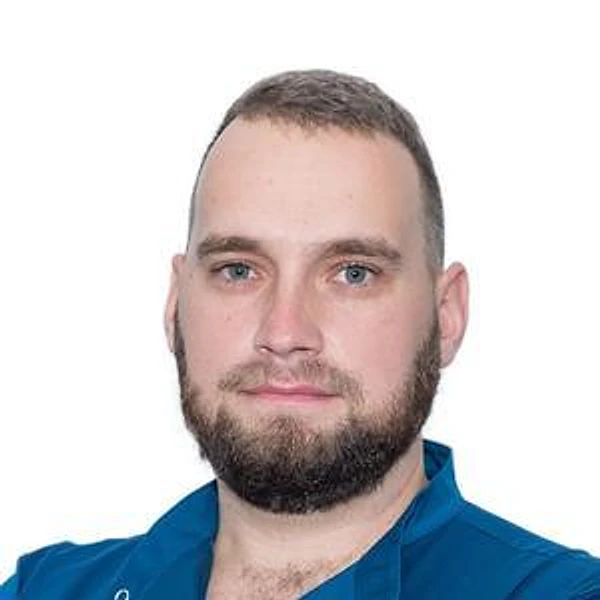 Тыщенко Роман Александрович — Стоматолог-имплантолог, Стоматолог-ортопед, Стоматолог-хирург, Челюстно-лицевой хирург, Санкт-Петербург