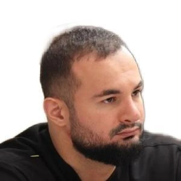 Разуев Курбан Салихович — Пластический хирург, Махачкала
