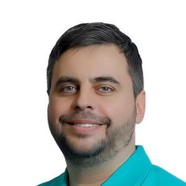 Кенсовский Роман Владимирович — Стоматолог, Иркутск
