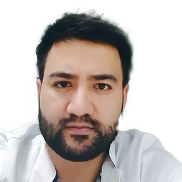 Рустамов Айёмджон Султонбоевич — Травматолог, Ортопед, Тобольск