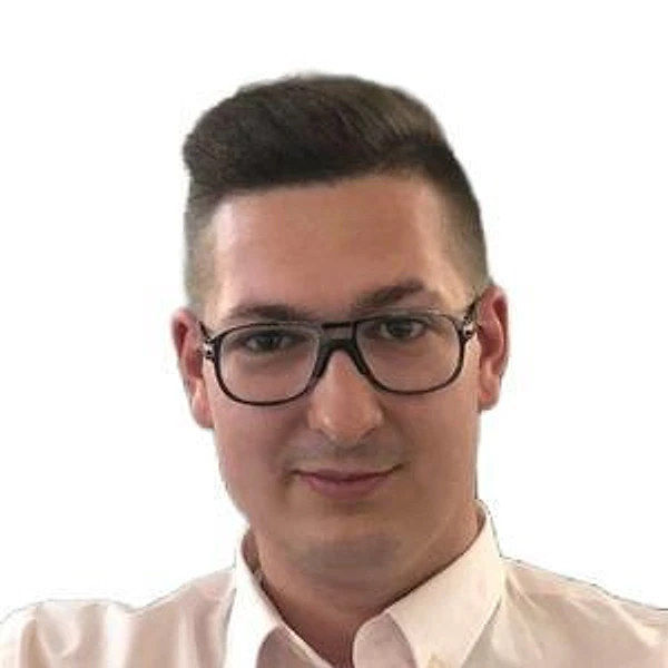 Меньших Кирилл Андреевич — Стоматолог, Смоленск