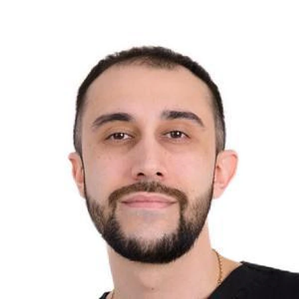 Жданов Артур Гагикович — Стоматолог-хирург, Стоматолог-имплантолог, Стоматолог-ортопед, Владимир