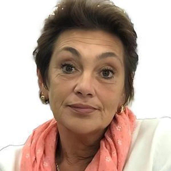 Надирадзе Оксана Валерьевна — Гинеколог, Акушер, Врач УЗИ, Гинеколог-хирург, Иркутск