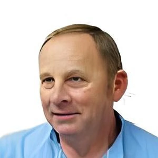 Передельский Георгий Павлович — Стоматолог, Туапсе