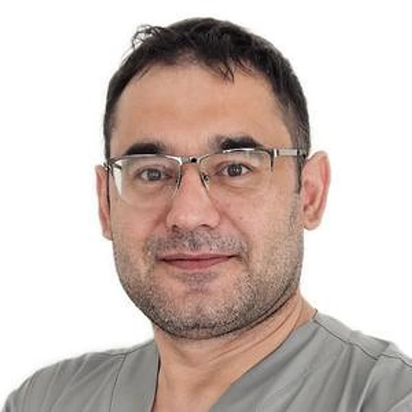 Нарышкин Иван Андреевич — Малоинвазивный хирург, Лазерный хирург, Онколог, Сосудистый хирург (ангиохирург), Флеболог, Серов