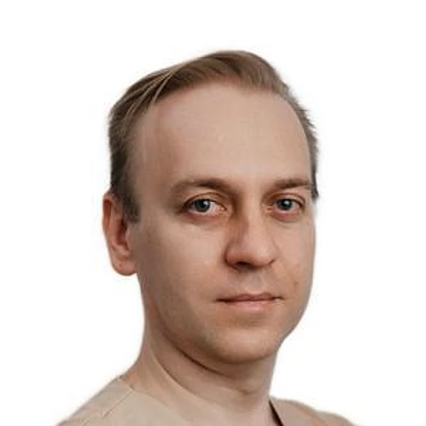 Островский Евгений Викторович — Врач-косметолог, Мануальный терапевт, Сыктывкар