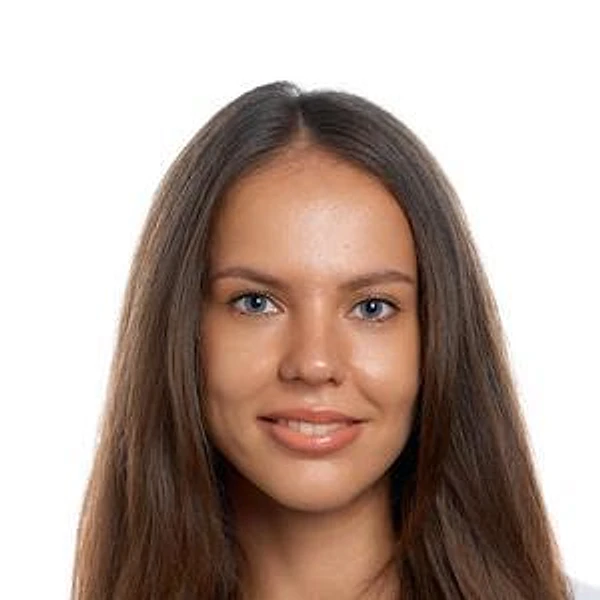Галиуллина Ирина Игоревна — Стоматолог, Пародонтолог, Стоматолог-эндодонтист, Казань