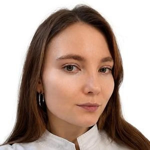 Меньшикова Элина Ринатовна — Педиатр, Санкт-Петербург