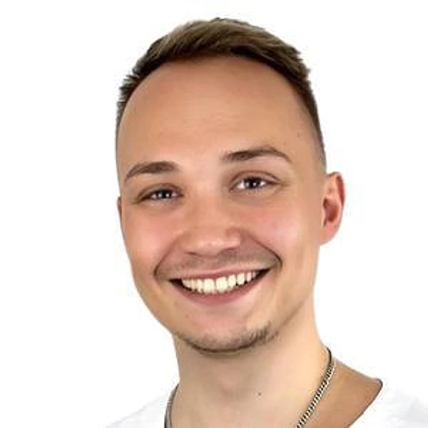 Литонин Максим Александрович — Стоматолог, Самара