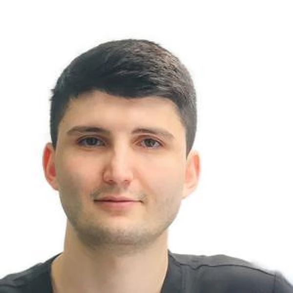 Муртазов Арслан Шахсинович — Стоматолог-имплантолог, Стоматолог-хирург, Пермь