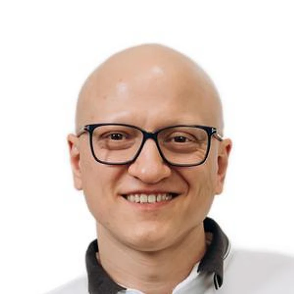 Хачатрян Арсен Леонидович — Стоматолог, Стоматолог-имплантолог, Стоматолог-ортопед, Стоматолог-хирург, Иркутск