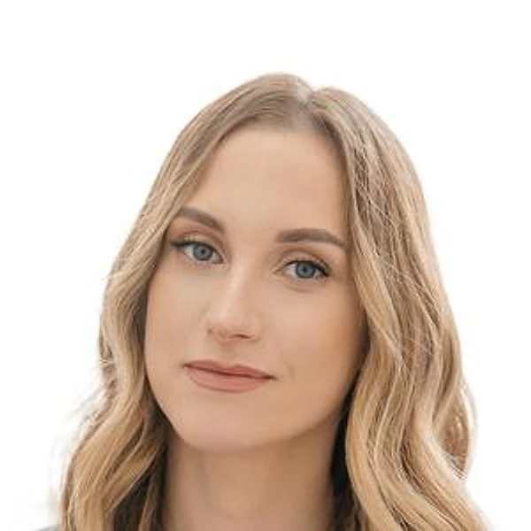 Сартакова Анастасия Александровна — Стоматолог, Белово