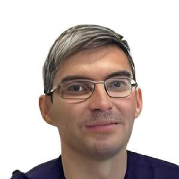 Ямаков Аслан Султанович — Офтальмолог (окулист), Владикавказ