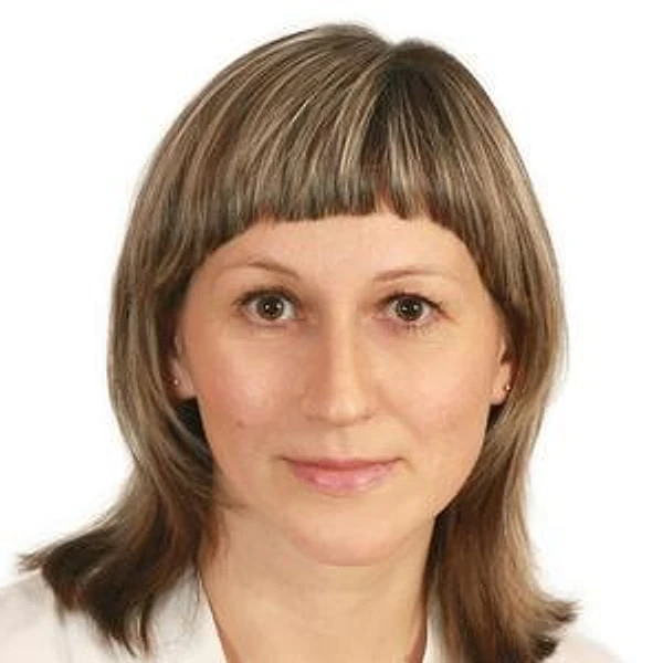 Шерснева Елена Леонидовна — Стоматолог, Ачинск