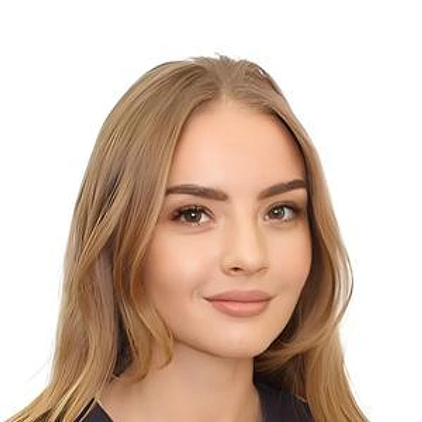 Ремизова Александра Витальевна — Стоматолог-хирург, Москва