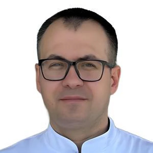 Шарафутдинов Булат Марсович — Сосудистый хирург (ангиохирург), Хирург, Казань