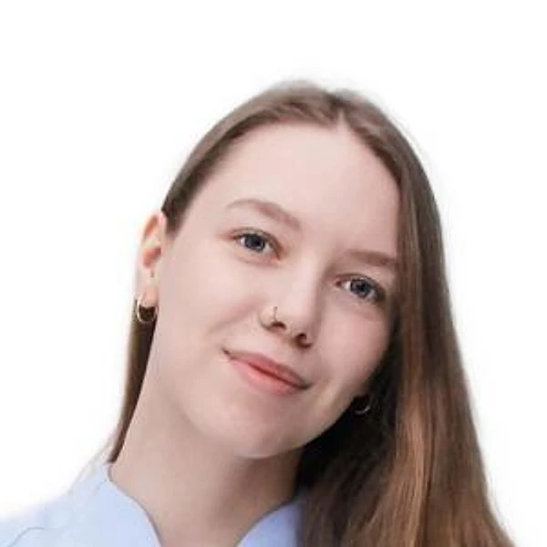 Пахтусова Алина Руслановна — Стоматолог-гигиенист, Северодвинск