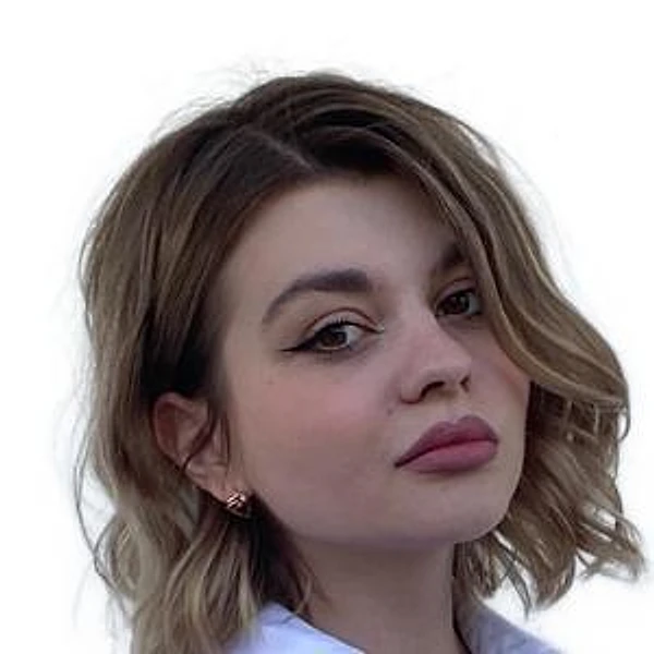 Фунтовая Кристина Дмитриевна — Стоматолог-хирург, Стоматолог, Стоматолог-имплантолог, Москва