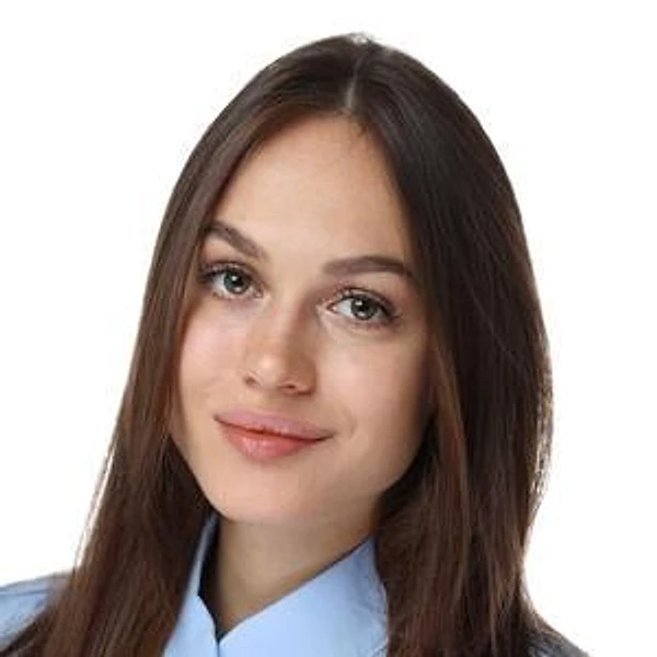 Чернявская Елизавета Дмитриевна — Стоматолог, Стоматолог-имплантолог, Стоматолог-хирург, Санкт-Петербург