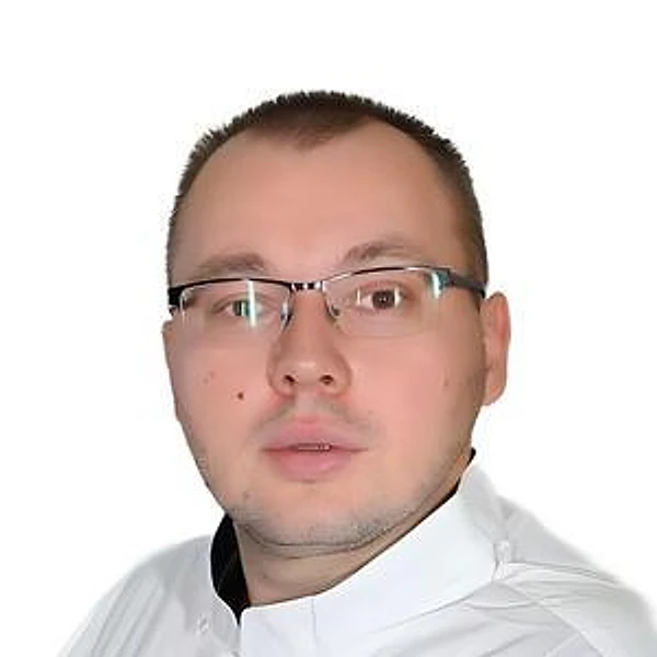 Голиков Денис Евгеньевич — Детский хирург, Москва