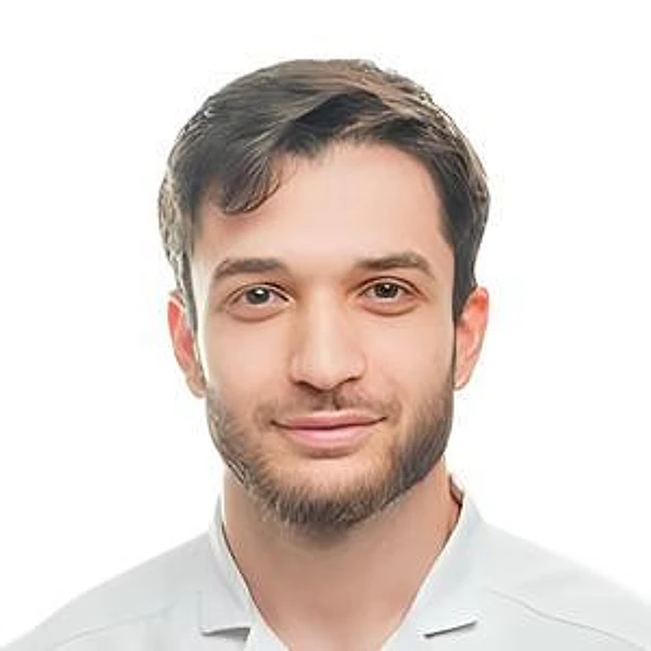 Даудов Магомед Русланович — Стоматолог, Кириши