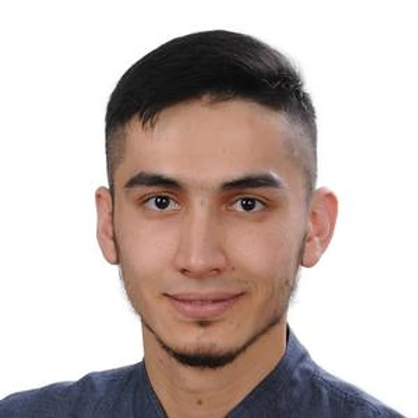 Зикиряев Яхехон Акмалхон угли — Стоматолог, Ижевск