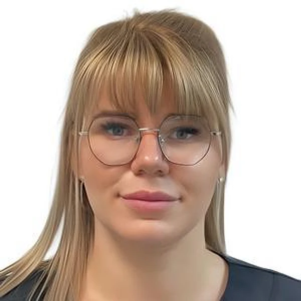 Чуенкова Арина Захаровна — Стоматолог-хирург, Стоматолог-имплантолог, Королёв