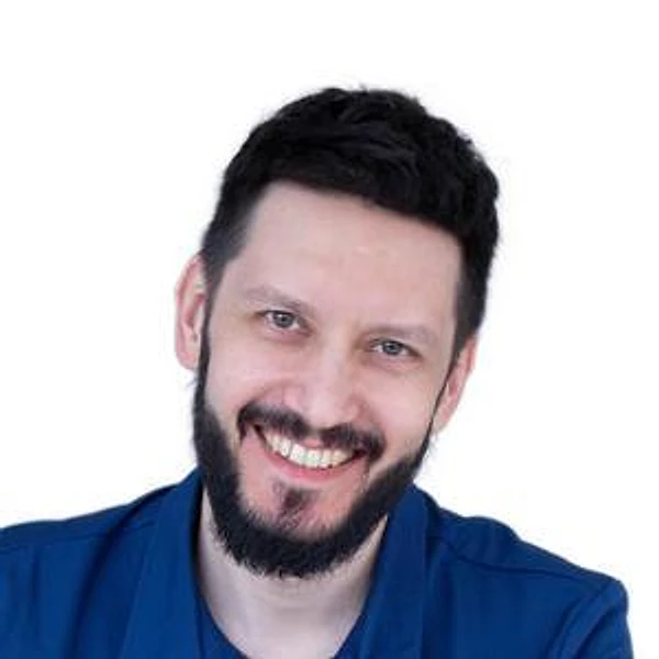 Азманов Александр Михайлович — Пластический хирург, Казань