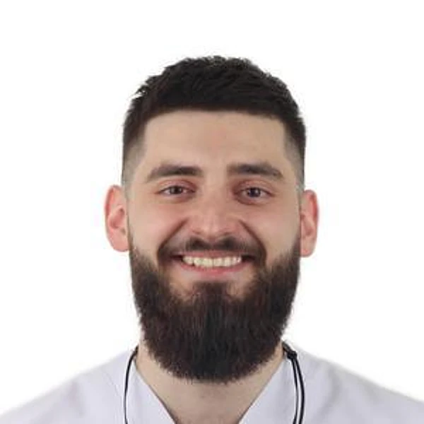 Шакман Аслан Бесланович — Стоматолог-хирург, Детский стоматолог-хирург, Стоматолог, Стоматолог-имплантолог, Ставрополь