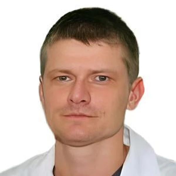 Терсков Денис Сергеевич — Нейрохирург, Калининград