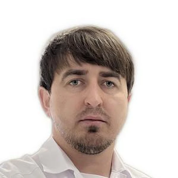 Арсаналиев Адам Хасанович — Офтальмолог (окулист), Ставрополь