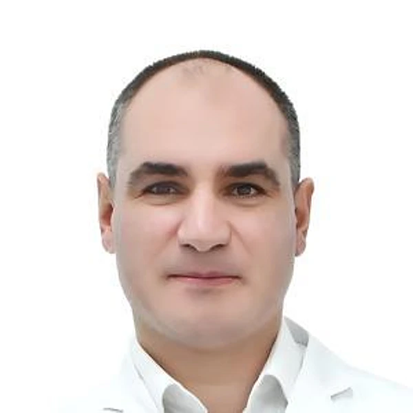 Погосян Роман Эдуардович — Офтальмолог (окулист), Ростов-на-Дону