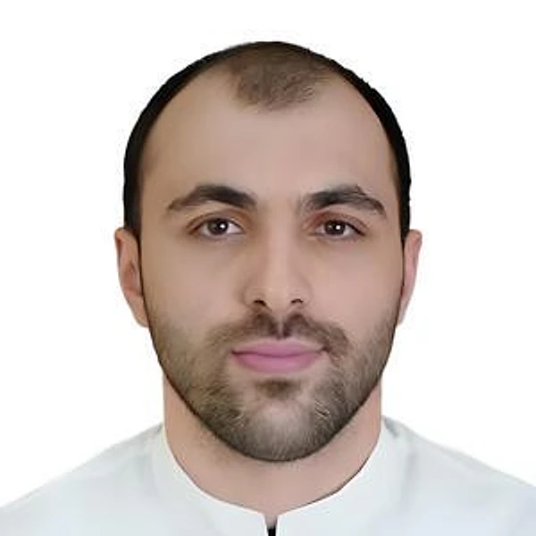 Назаралиев Давид Мирзалиевич — Стоматолог, Детский стоматолог-хирург, Стоматолог-имплантолог, Стоматолог-хирург, Москва