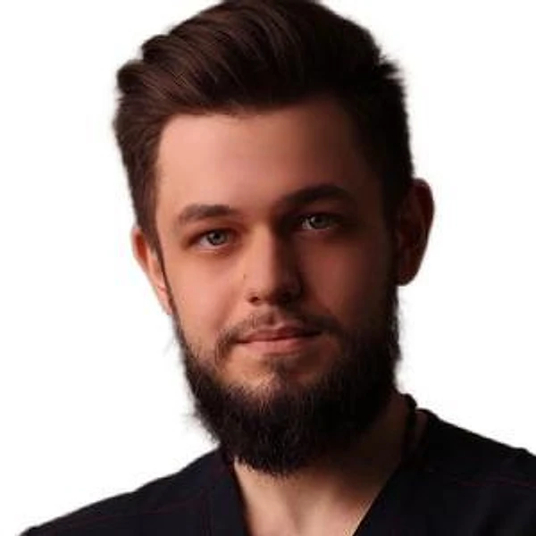 Ярошенко Михаил Евгеньевич — Стоматолог, Великий Новгород
