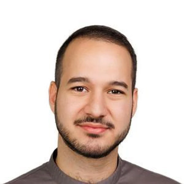 Дарбинян Артур Едуардович — Стоматолог, Стоматолог-эндодонтист, Краснодар