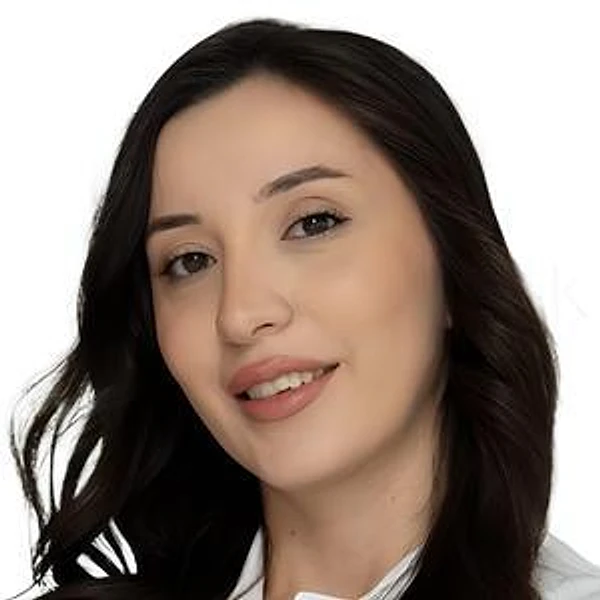 Оздемирова Камила Рашидовна — Эндокринолог, Махачкала