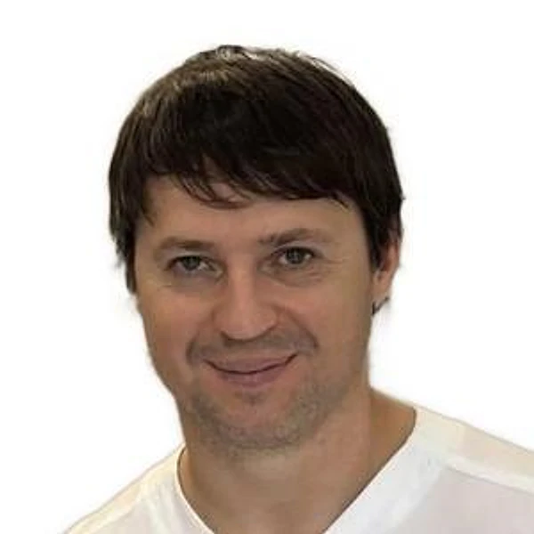 Бурдейный Дмитрий Александрович — Стоматолог-имплантолог, Стоматолог-ортодонт, Стоматолог-ортопед, Стоматолог-хирург, Омск